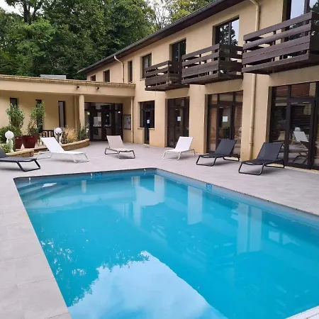 Hotell Enzo - St Eloy Metz By Kyriad Direct Amnéville