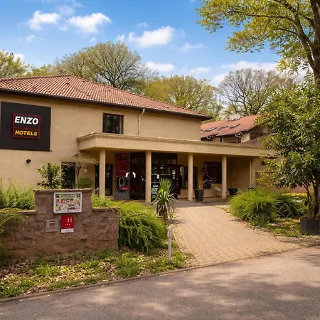 Hotel Enzo Hotels - St Eloy Metz Amneville Amneville