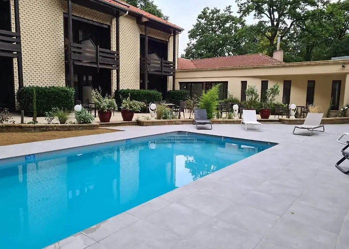 Otel Enzo - St Eloy Metz