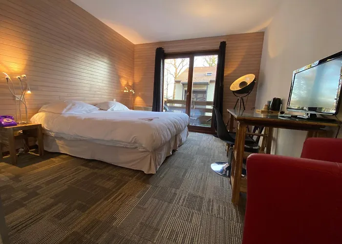 Hotel Enzo - St Eloy Metz 3*