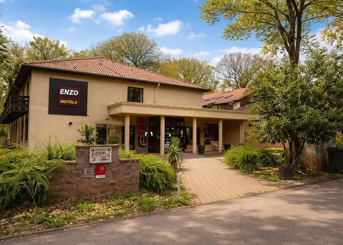 Otel Enzo - St Eloy Metz Amnéville